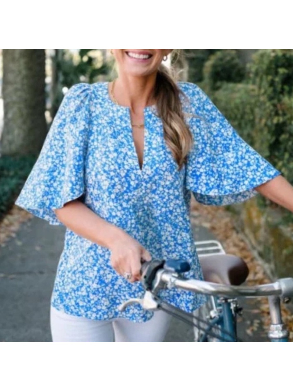 TUCKERNUCK FINLEY FLUTTER SLEEVE TOP